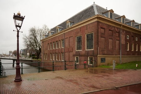 Panasonic levert compacte, stille chiller voor koeling bedrijfsverzamelgebouw Marineterrein Amsterdam.