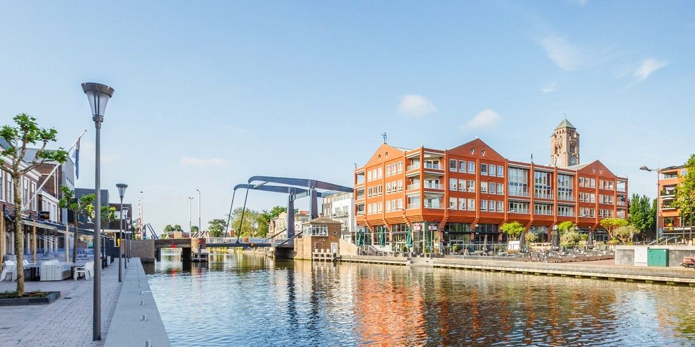 Corporatie Alphen aan den Rijn ondanks uitblijven subsidie door met warmtenet
