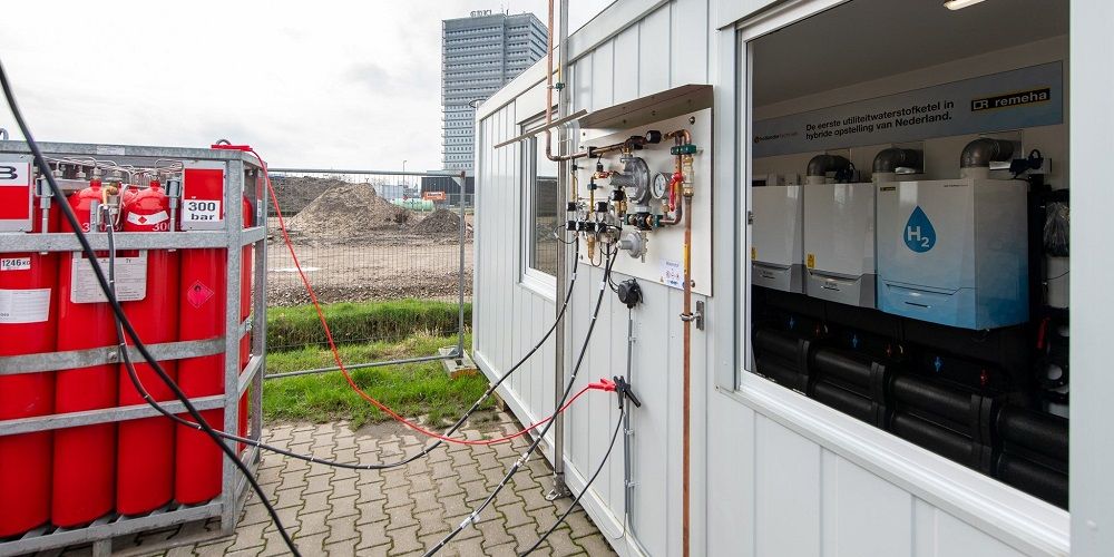 Eerste 100 procent waterstofketel voor de utiliteitsmarkt in bedrijf