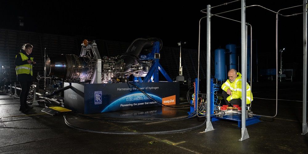 EasyJet en Rolls-Royce testen waterstofmotor voor vliegtuig