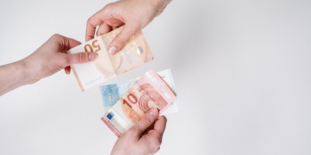 Kabinet compenseert stijging gasprijs met 400 euro per huishouden