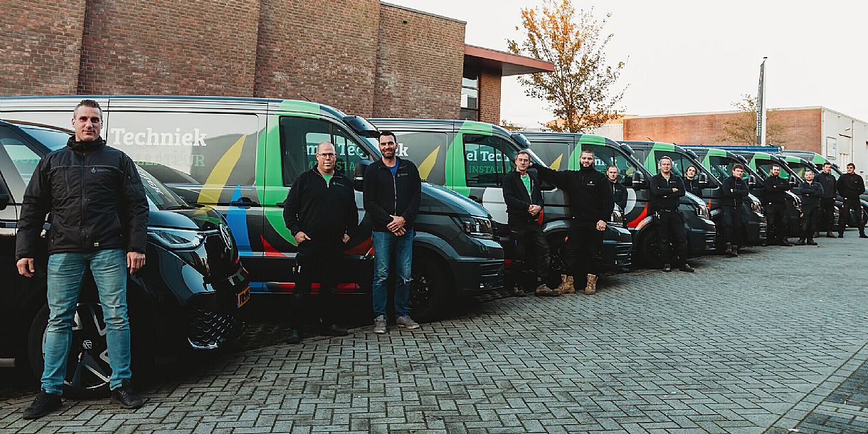 Tussen ervaring en vernieuwing: zo werkt kennisoverdracht écht op de technische werkvloer