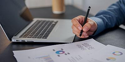 Bijna twee miljoen huishoudens overwegen over te stappen naar andere energieleverancier